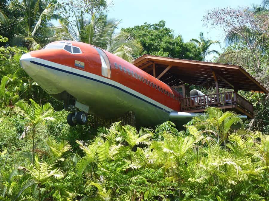 Costa Rica Htotel Vs Airbnb